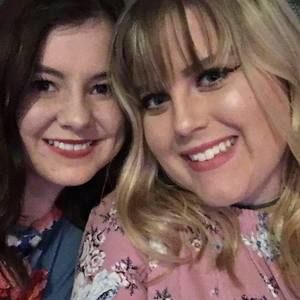 Meet your Posher, Caiti